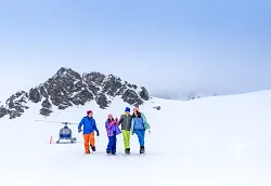 Alaska travel experience: Wildlife, Glaciers & Flightseeing