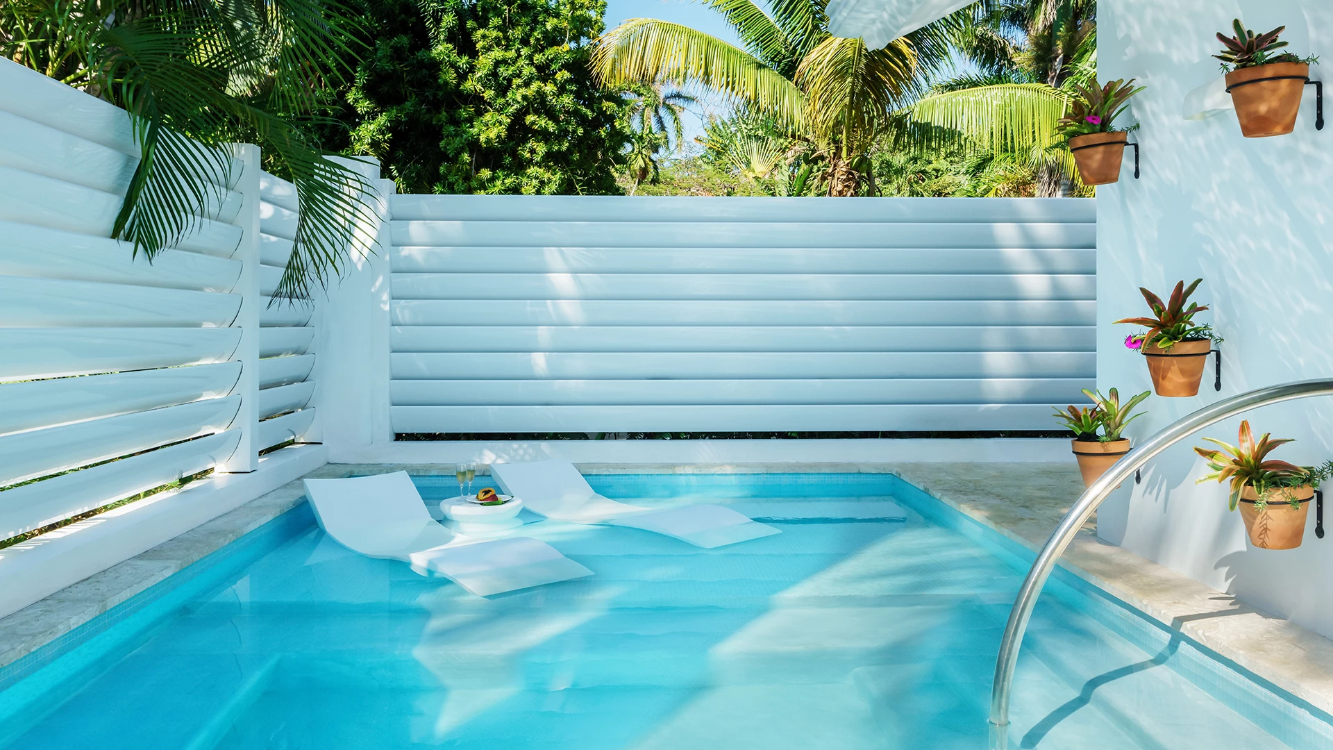 Official Couples Resorts Junior Suites & One-Bedroom Suites