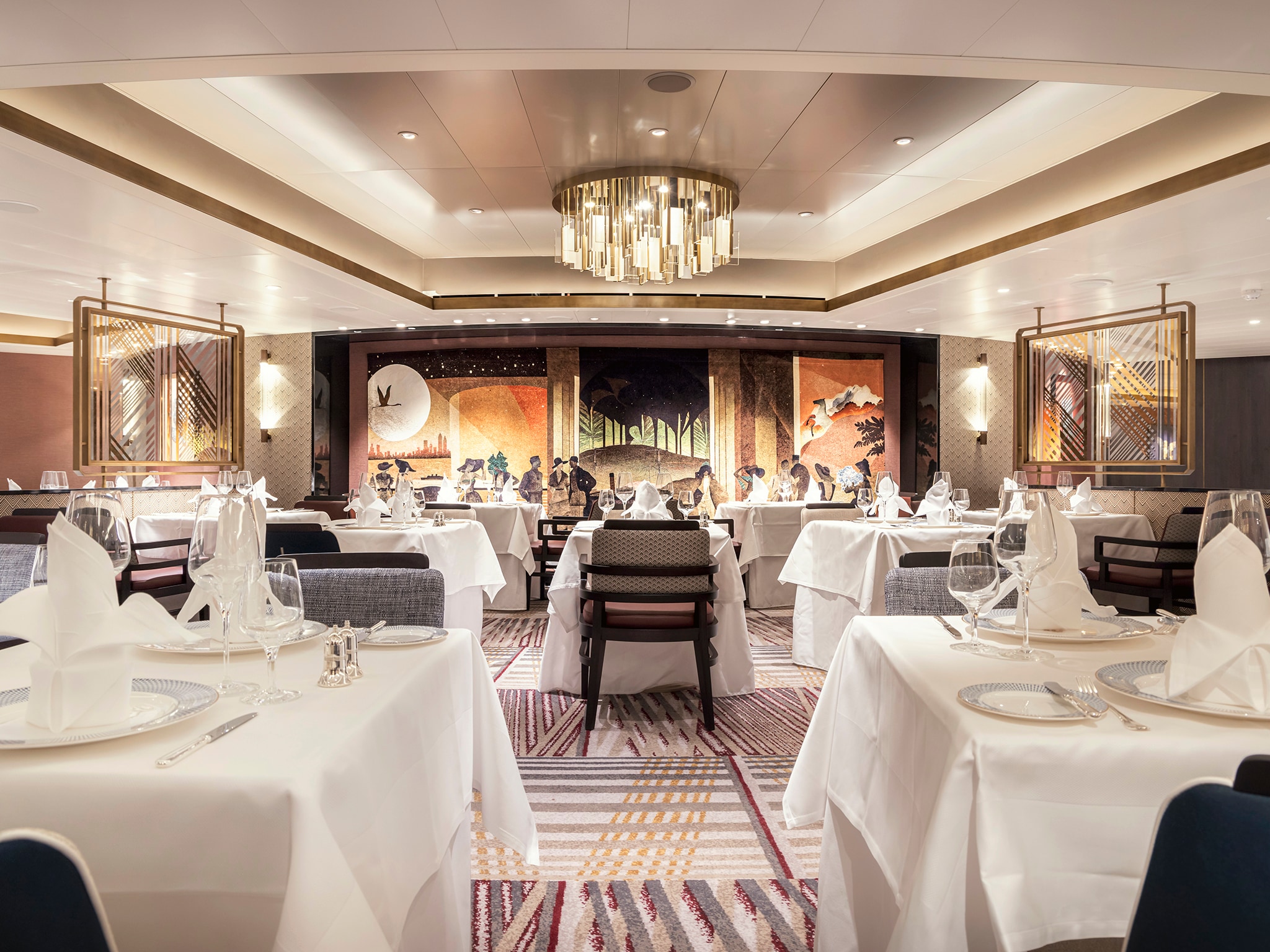Official Cunard Britannia Club Balcony