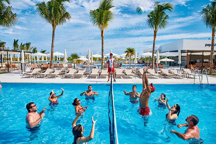 Official RIU resort experience: Adults-Only RIU Escapes