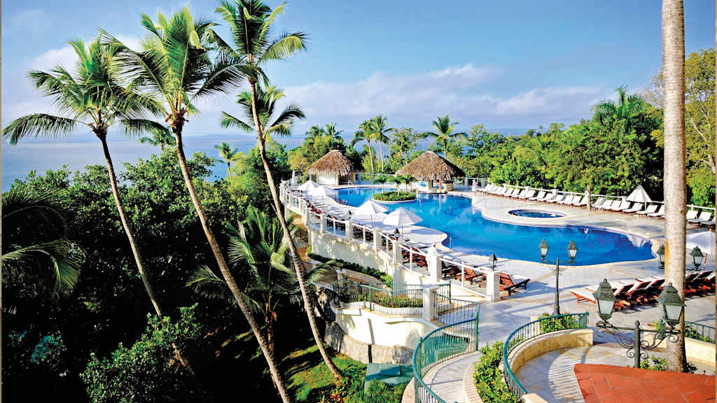 Official Sunwing vacation experience: Family-Friendly All-Inclusive Resorts